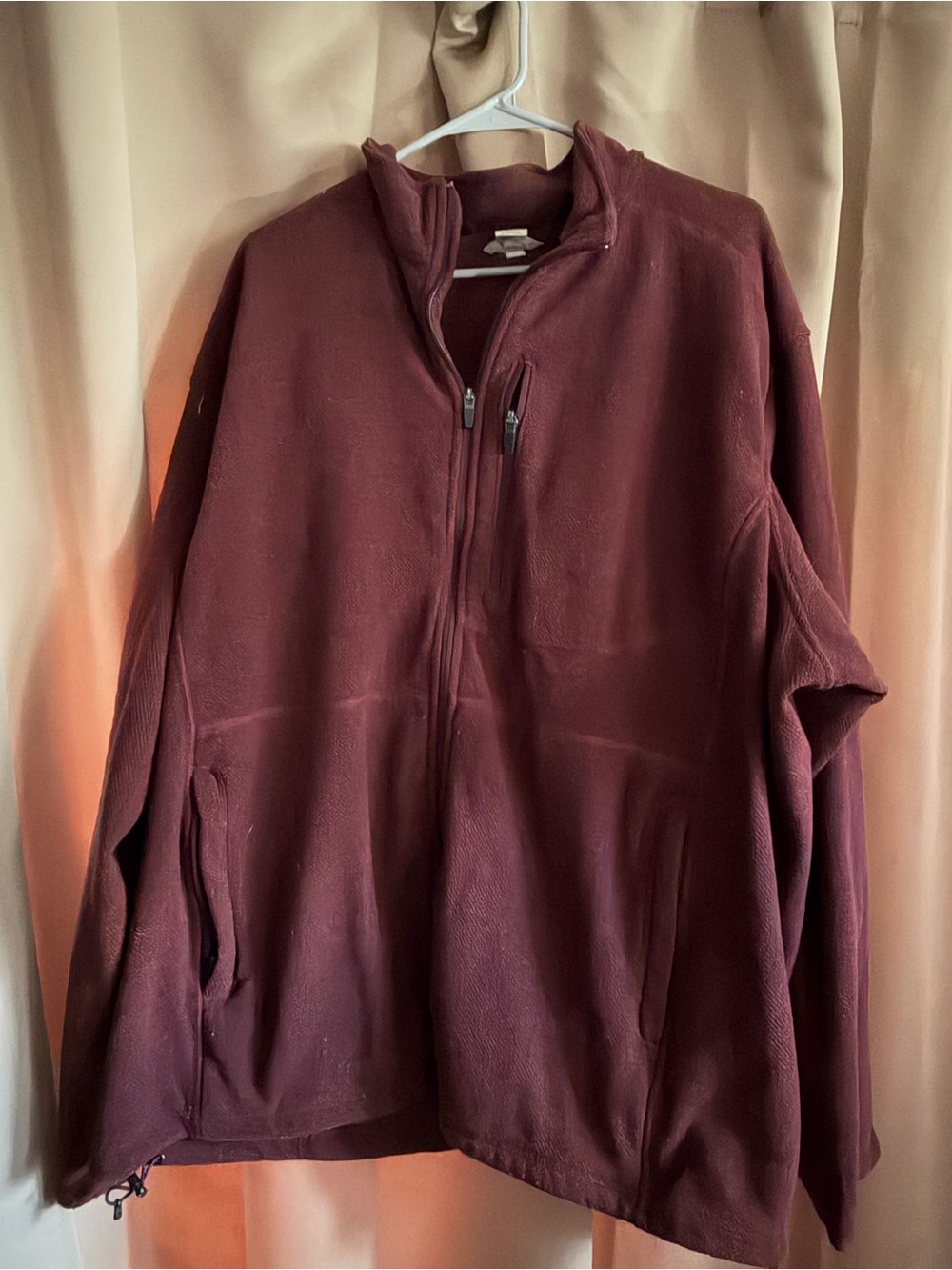 Duluth Trading Co Men's Burgundy Zip-Up Fleece Jacket